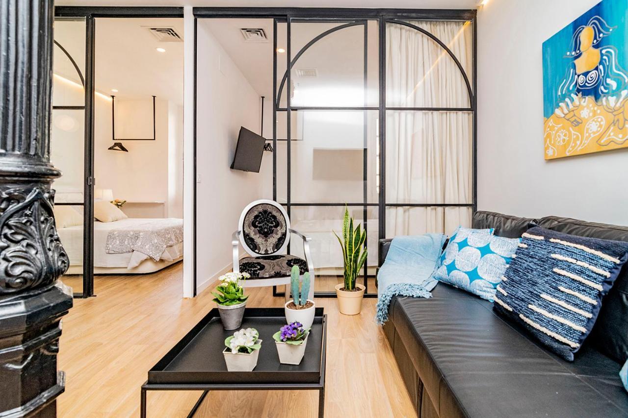 Ferienwohnung Unbeatable Views Of Puerta Del Sol By Batuecas Madrid Exterior foto