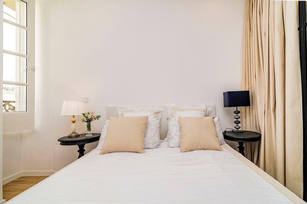 Ferienwohnung Unbeatable Views Of Puerta Del Sol By Batuecas Madrid Exterior foto