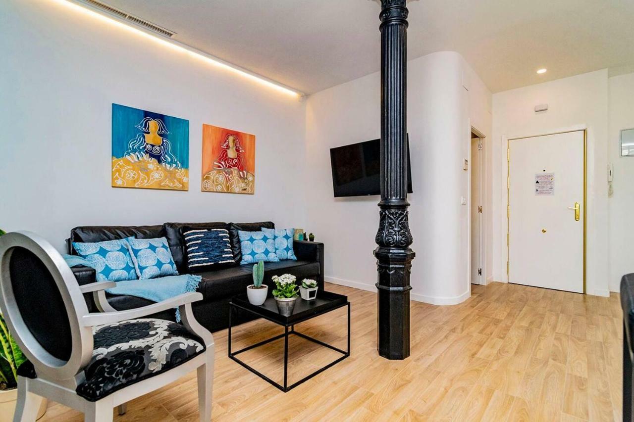 Ferienwohnung Unbeatable Views Of Puerta Del Sol By Batuecas Madrid Exterior foto