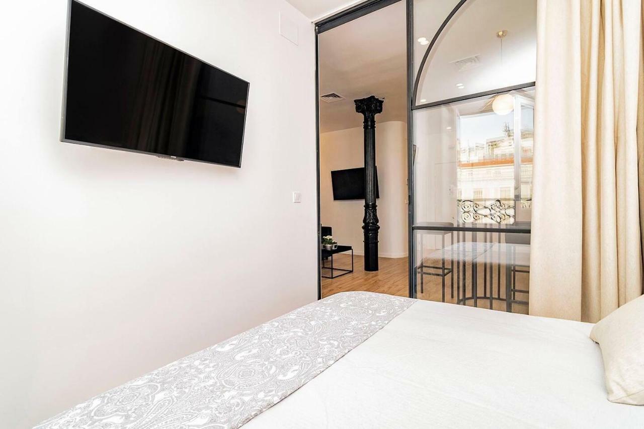 Ferienwohnung Unbeatable Views Of Puerta Del Sol By Batuecas Madrid Exterior foto